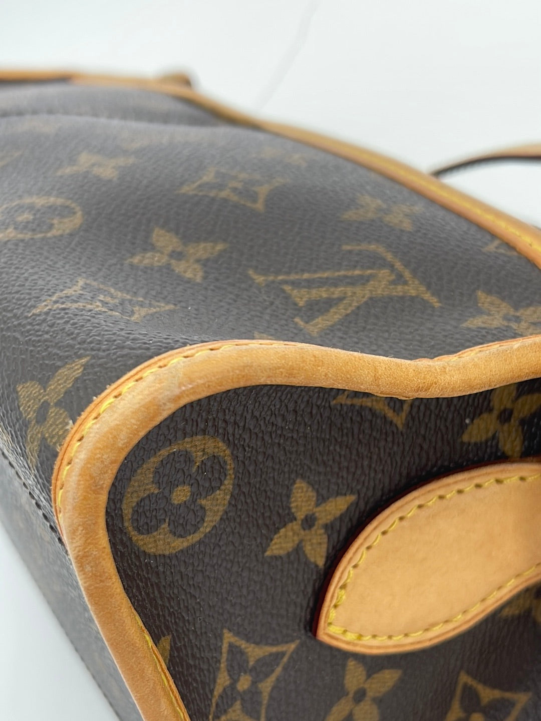 Popincourt bag in brown monogram canvas Louis Vuitton - Second Hand / Used  – Vintega