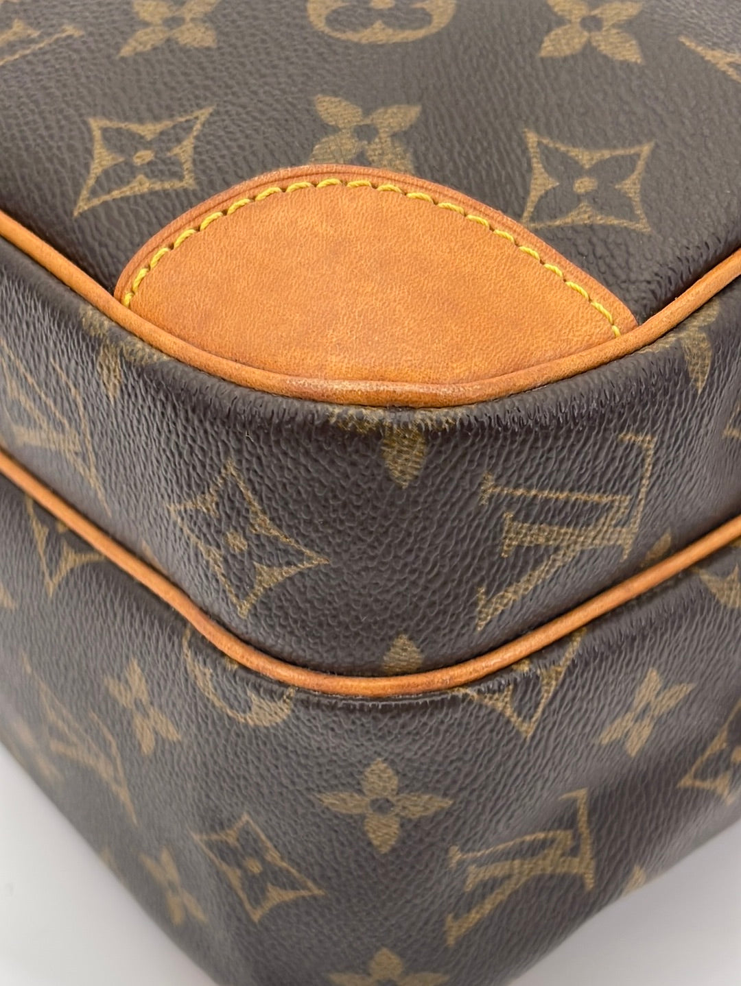 Louis Vuitton Nile Brown Cloth ref.974723 - Joli Closet