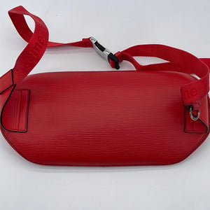 GIFTABLE Preloved Louis Vuitton Red Epi x Supreme Bumbag NZ1197