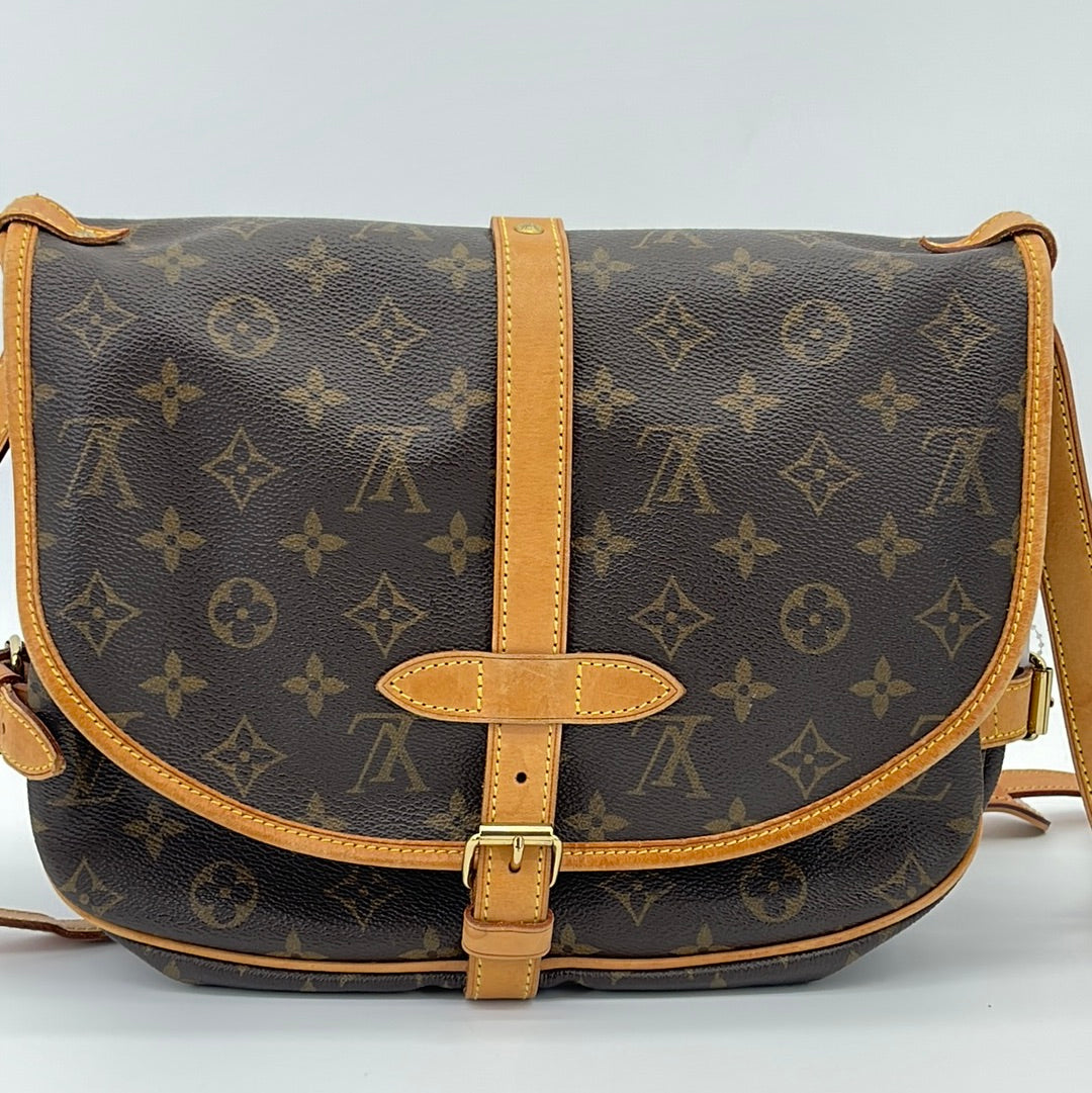 Louis Vuitton Sac Gibecière Messenger Bag (Authentic Pre-Owned) Leather  Brown