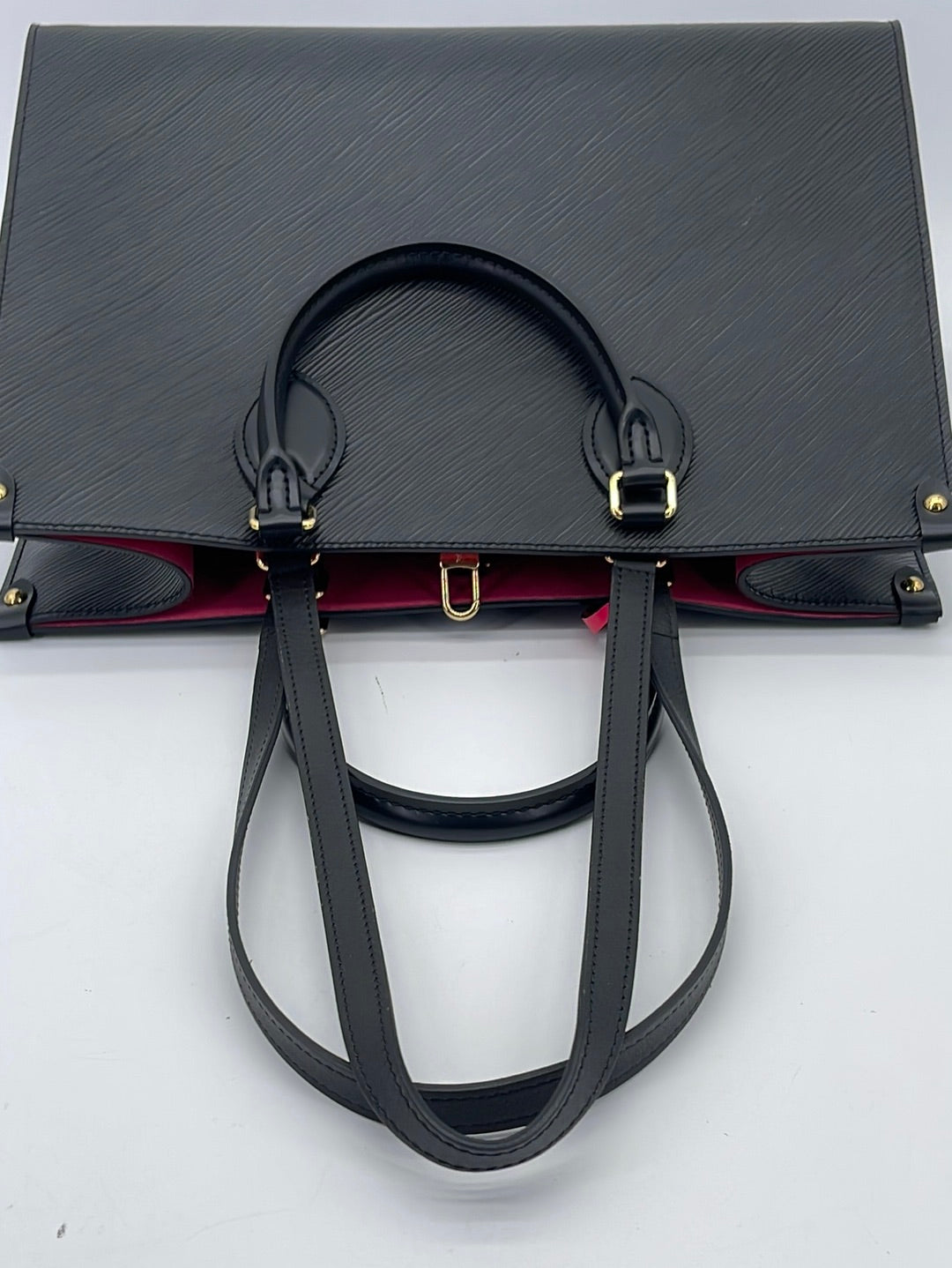 tas shoulder-bag Louis Vuitton Epi On The Go OTG MM Black with Pink Inner  Shoulder Bag