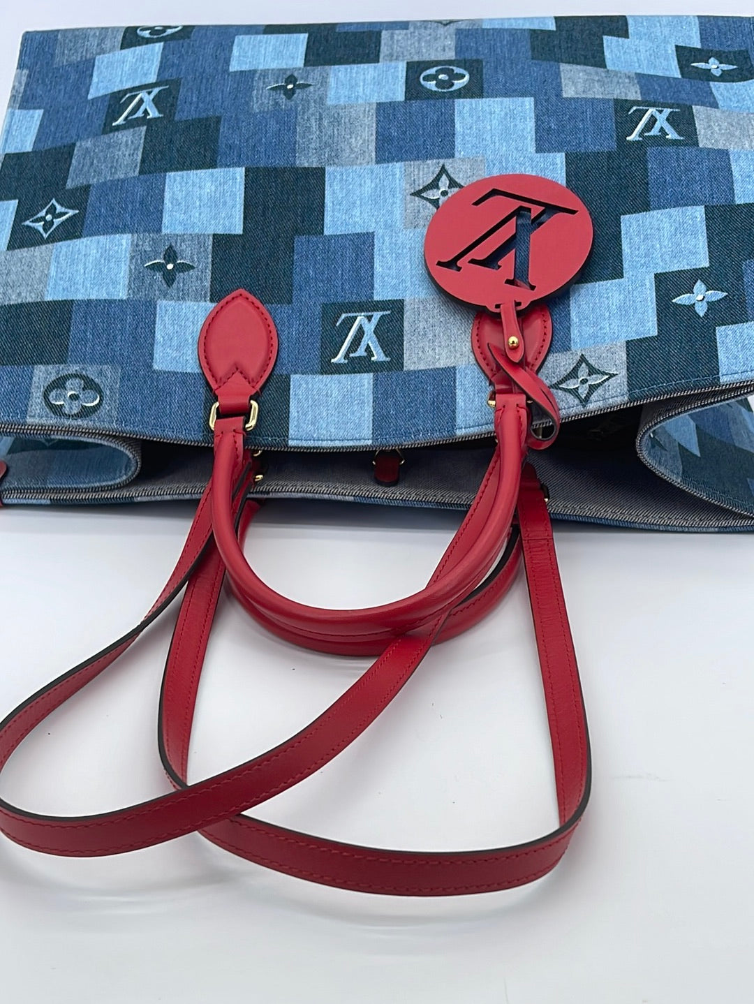 Louis Vuitton ONTHEGO GM Tote Shoulder Bag M44992 Denim Blue Monogram Woman  New
