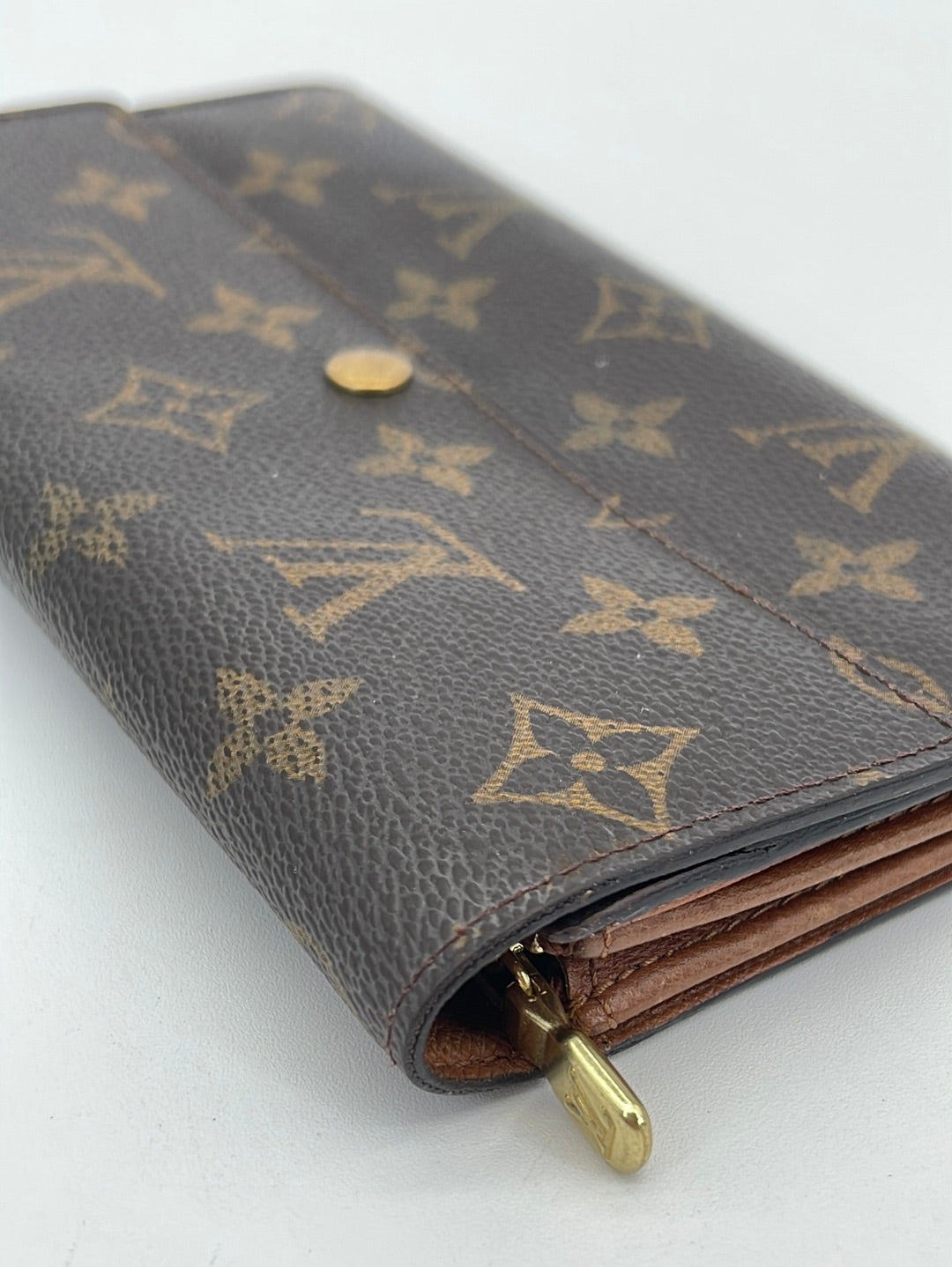 Louis Vuitton Wallets Small accessories Brown Leather Cloth ref.739553 -  Joli Closet