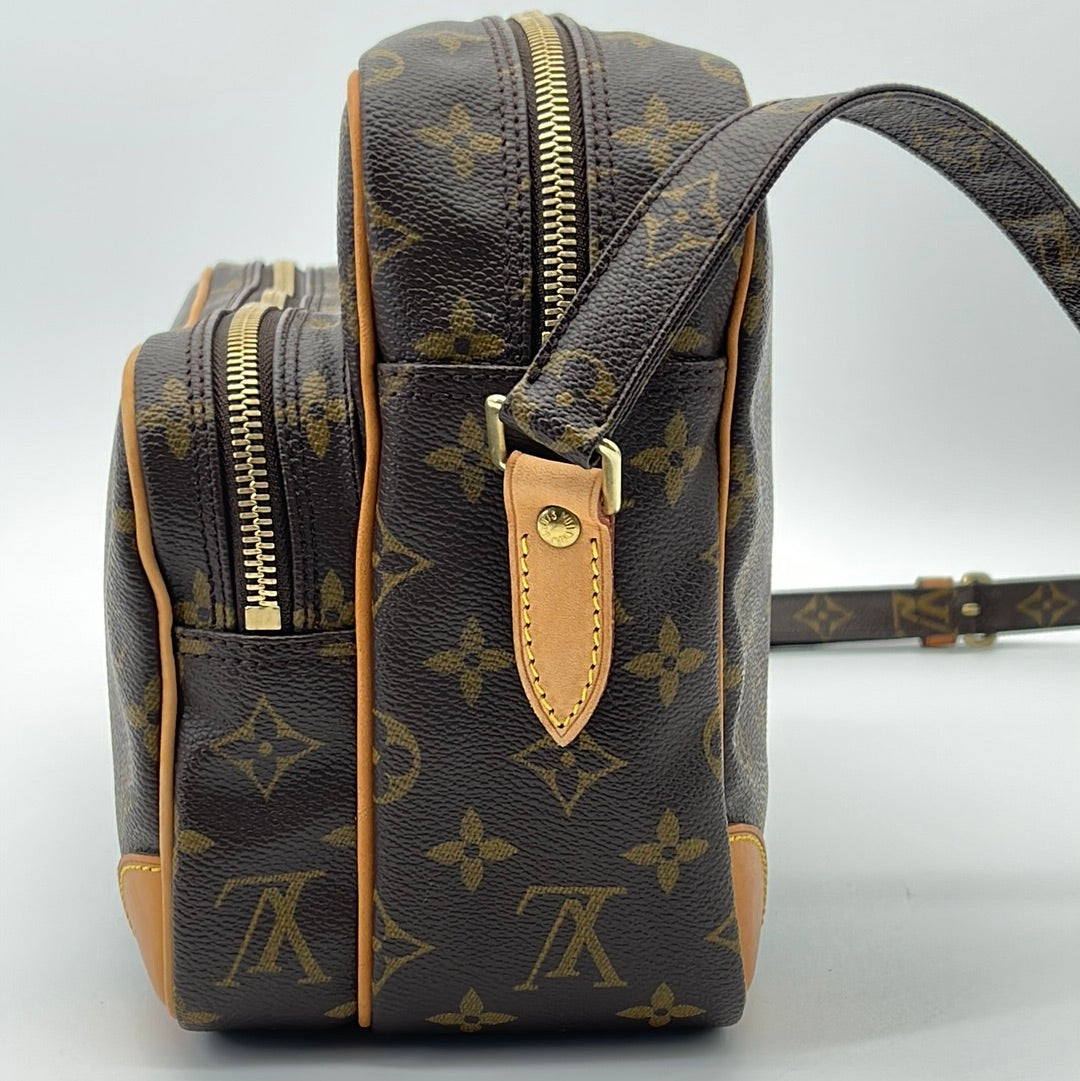 Vintage Louis Vuitton Nile Monogram Bag AR0031 062723 $200 OFF LIVE SH –  KimmieBBags LLC