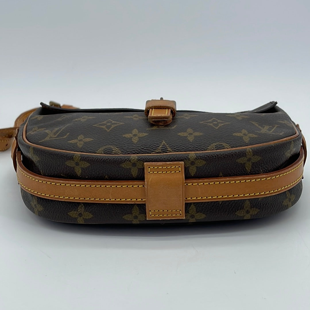 Vintage Louis Vuitton Monogram Jeune Fille PM Crossbody Bag TH0940 061 –  KimmieBBags LLC