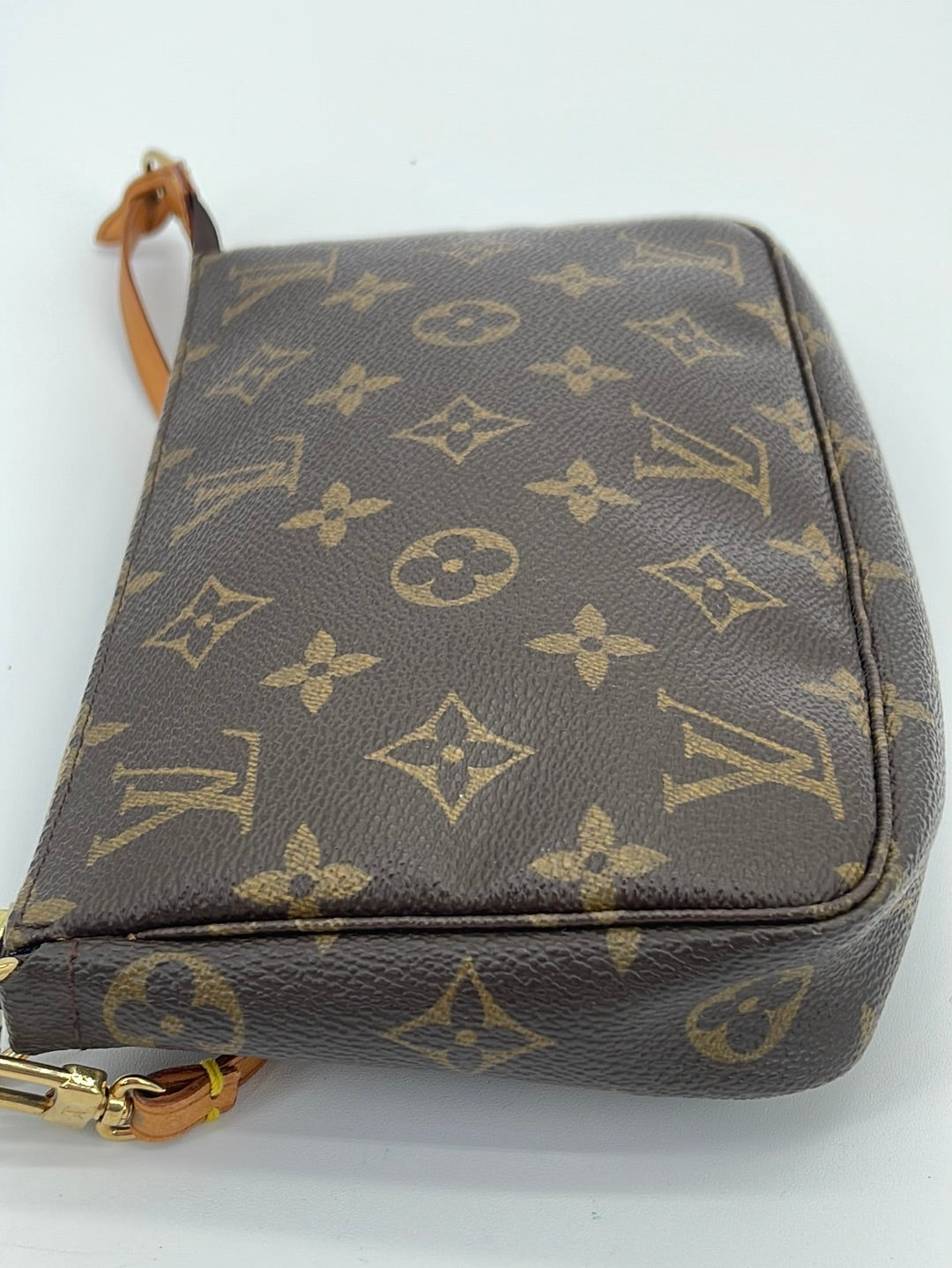  Louis Vuitton M30583 Clutch Second Bag, Pochette Steamer,  Khaki, KAHKI/BROWN : Clothing, Shoes & Jewelry
