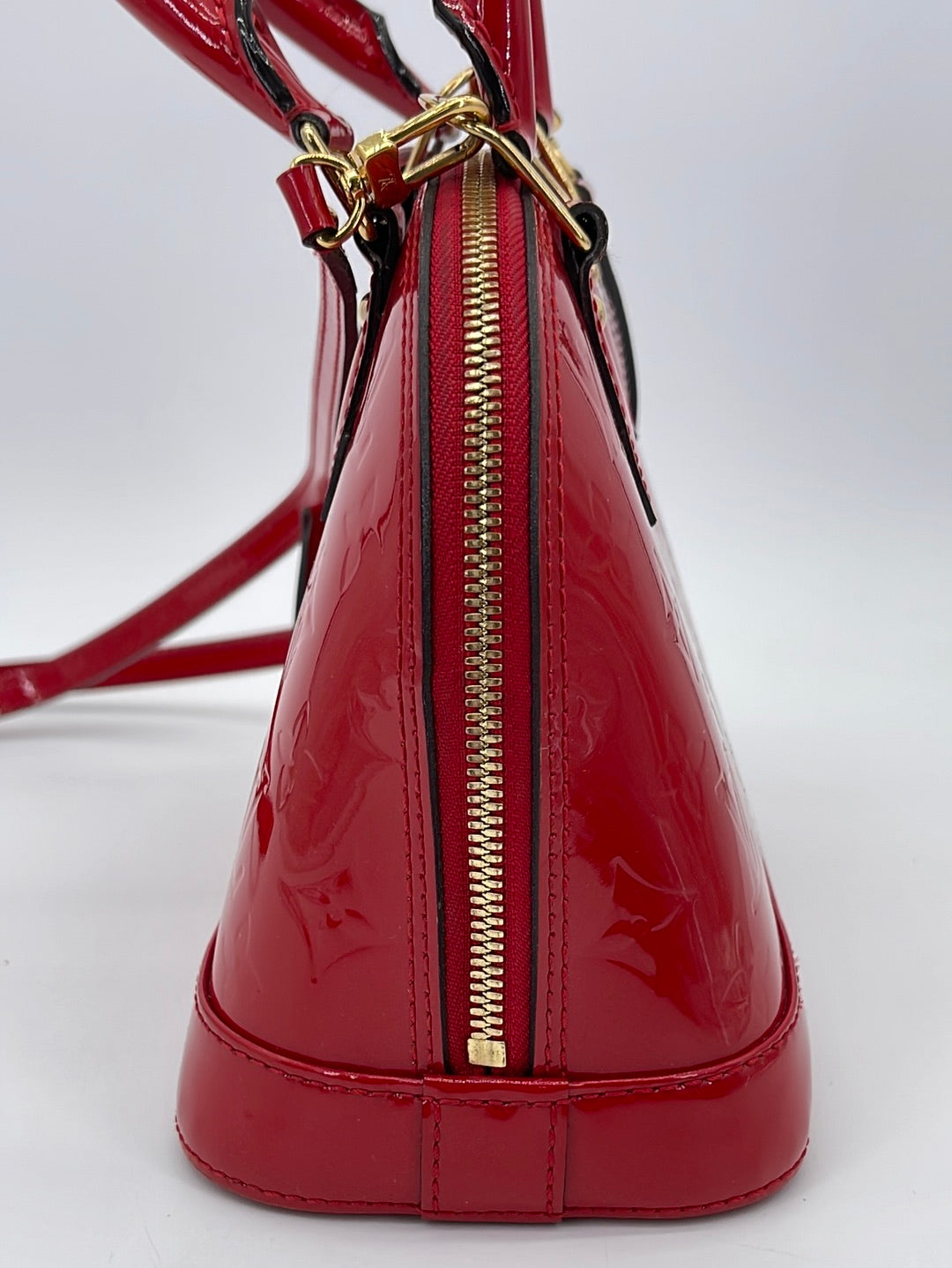 Alma bb patent leather crossbody bag Louis Vuitton Red in Patent