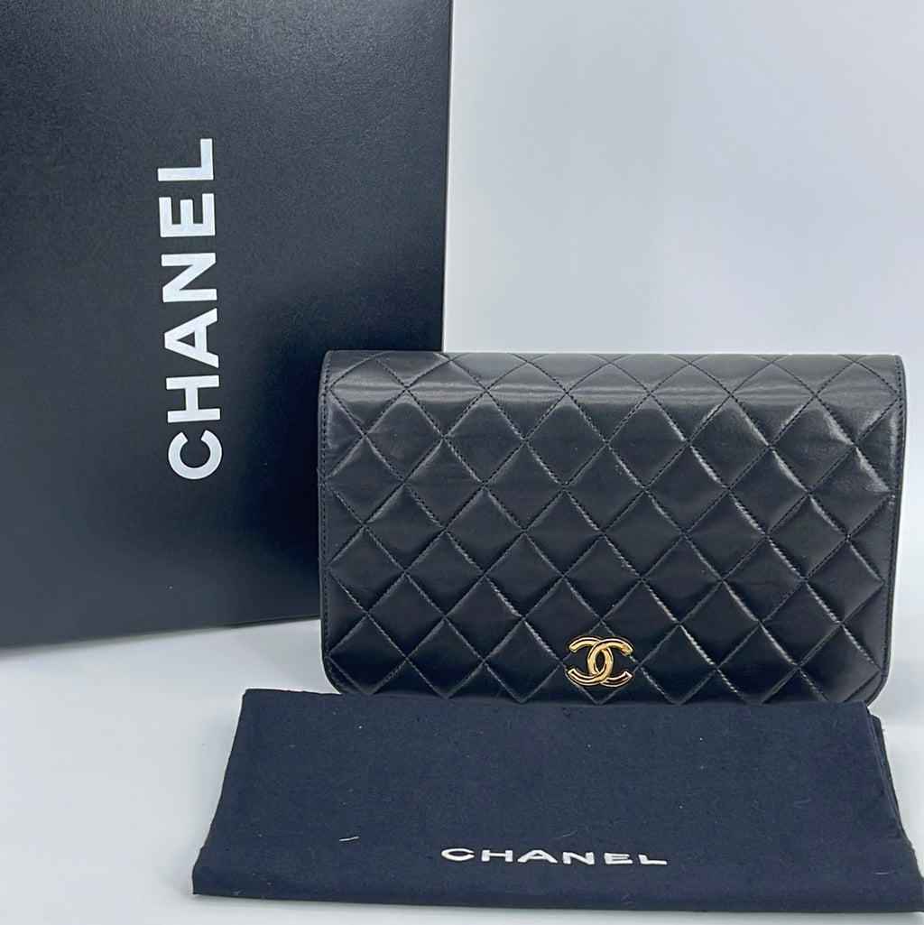 Preloved Chanel Quilted Black Caviar Classic Strap Pouch 011823 LS –  KimmieBBags LLC