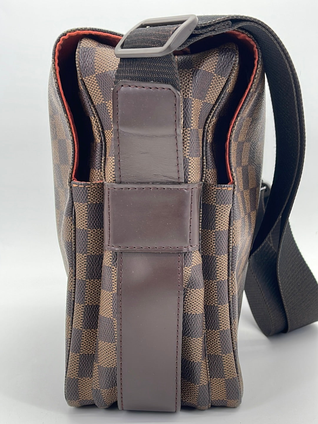 PRELOVED Louis Vuitton Damier Ebene Naviglio Messenger Bag SR0048