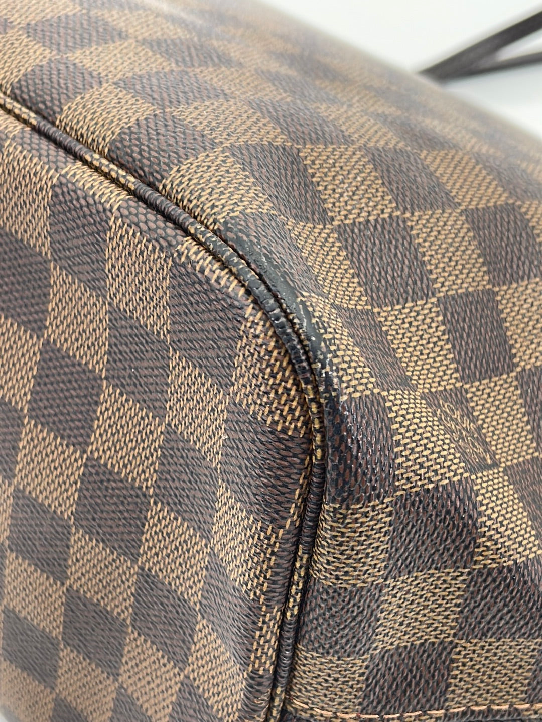 Preloved Louis Vuitton Monogram Neverfull MM Tote Bag AR0078 031123 –  KimmieBBags LLC