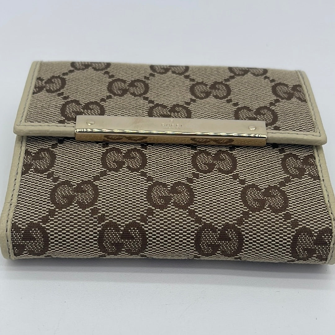 Gucci Beige/Pink GG Canvas Compact Wallet at 1stDibs