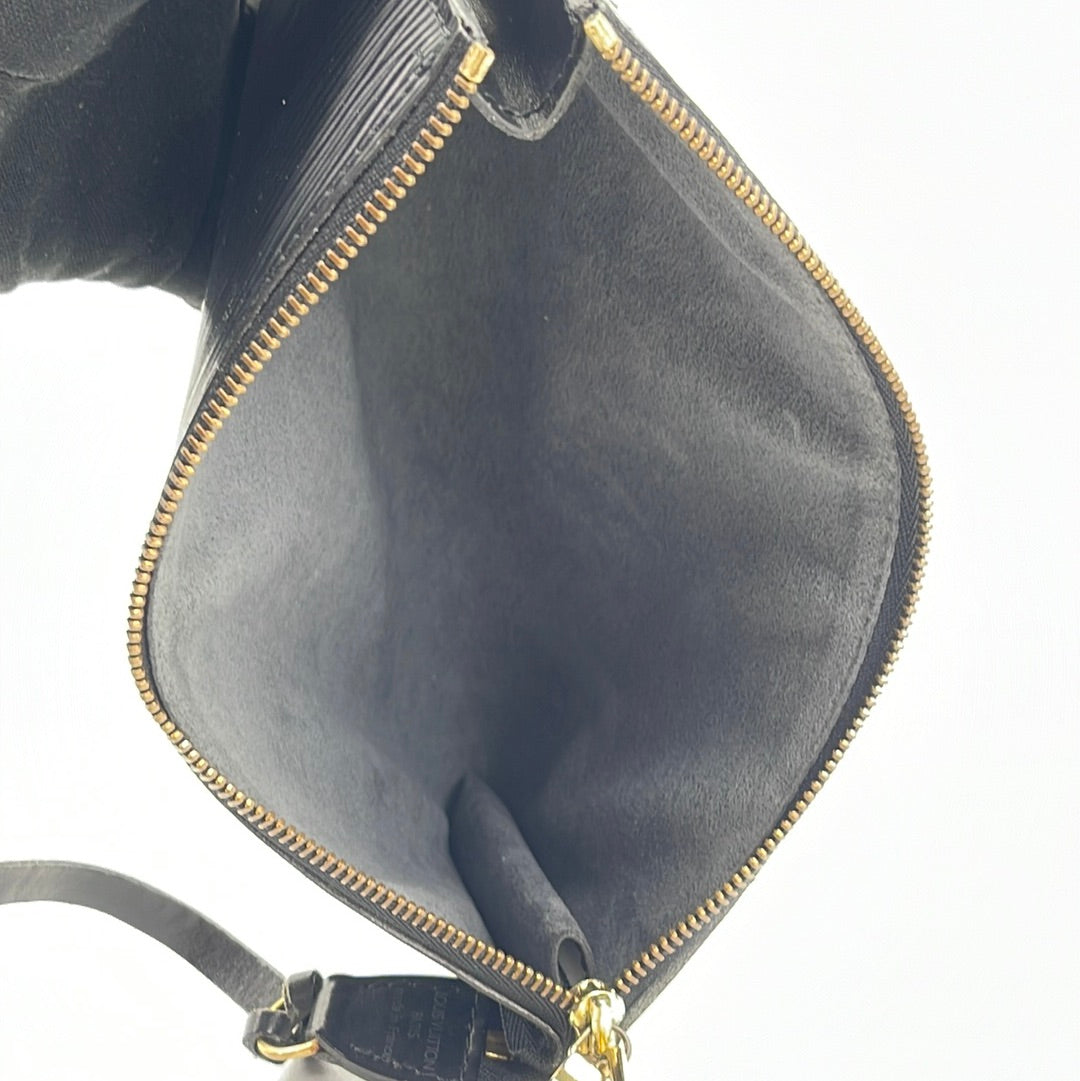 Louis Vuitton Neverfull MM Pochette - Doublechecked By Entrupy