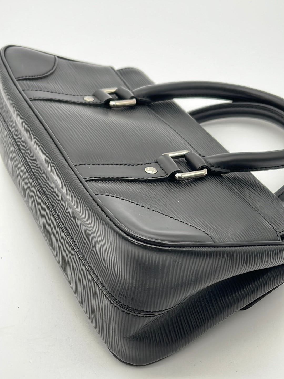 Louis Vuitton, Bags, Black Epi Leather Louis Vuitton Segur Mm Handbag