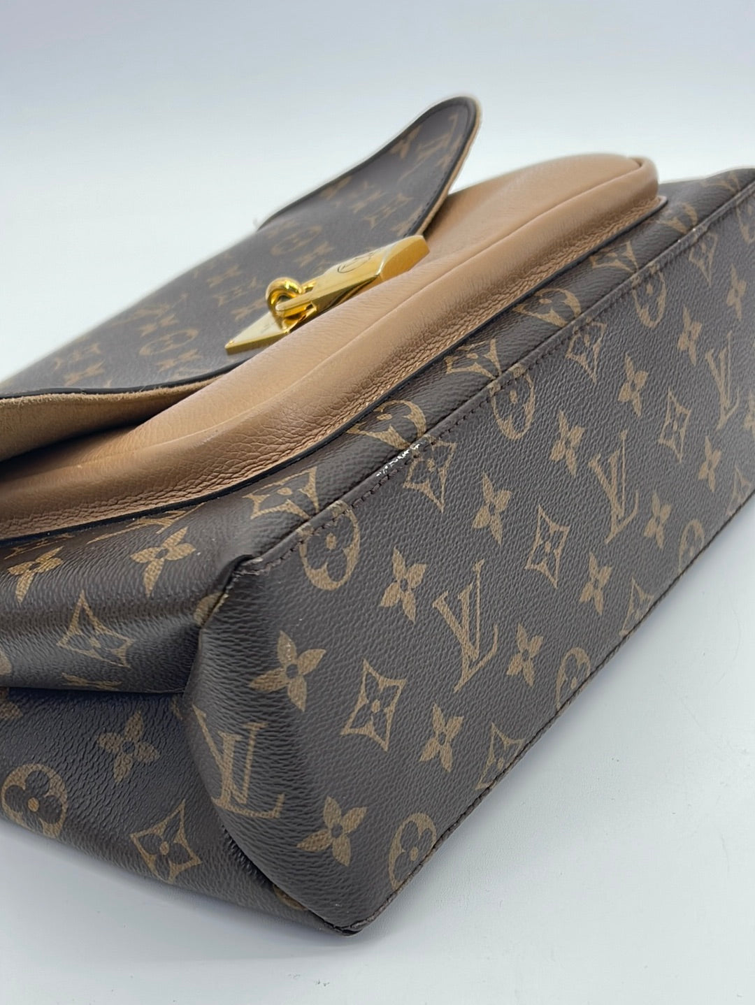 Louis Vuitton Marignan Handbag Monogram Canvas with Leather Brown, Red at  1stDibs