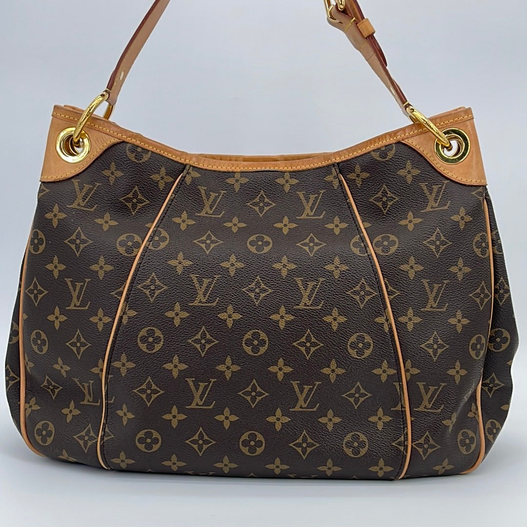Louis Vuitton Dora Monogram Bag - ADL1761 – LuxuryPromise