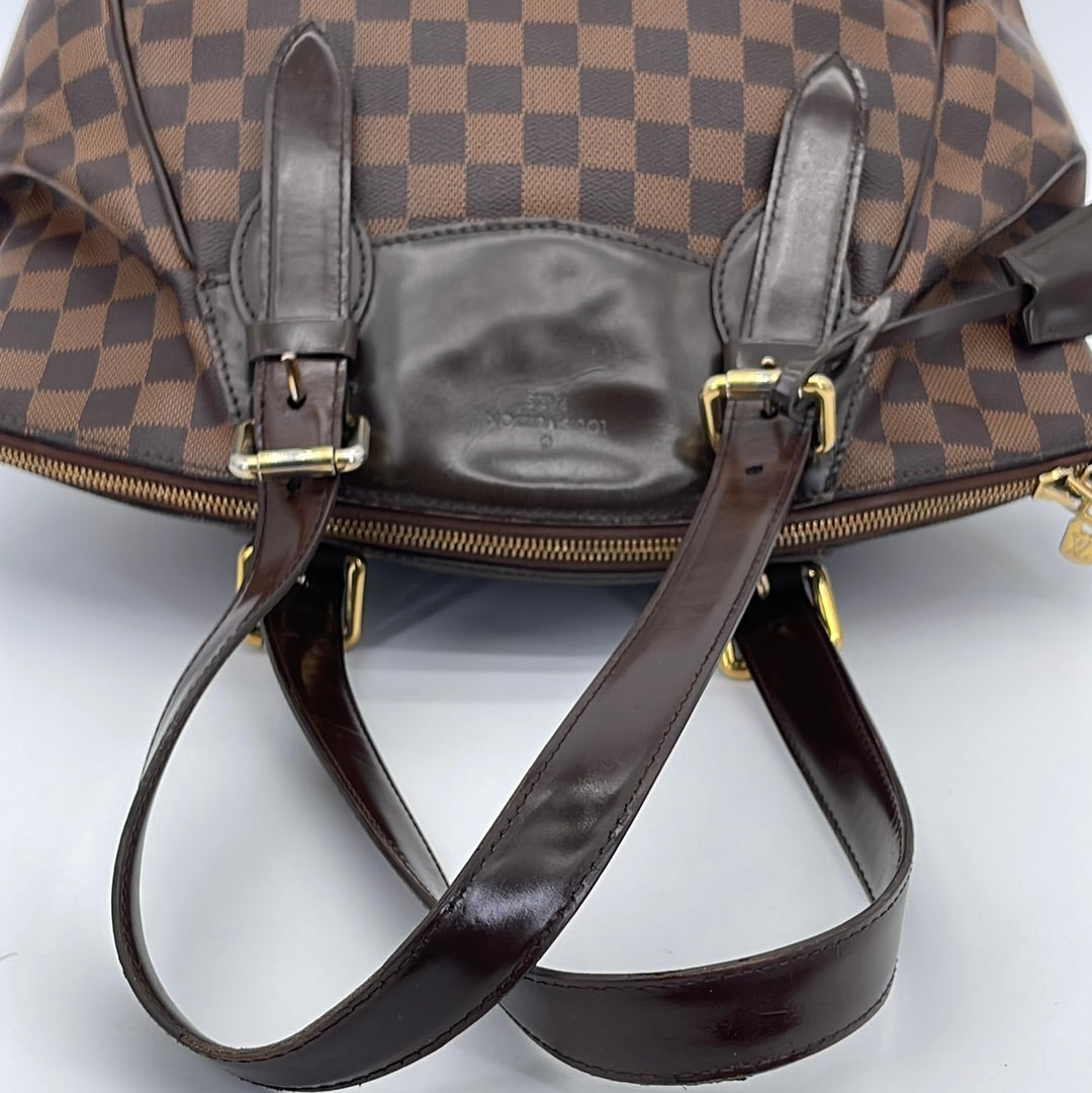 At Auction: Louis Vuitton, Louis Vuitton Damier Ebène Verona MM shoulder bag