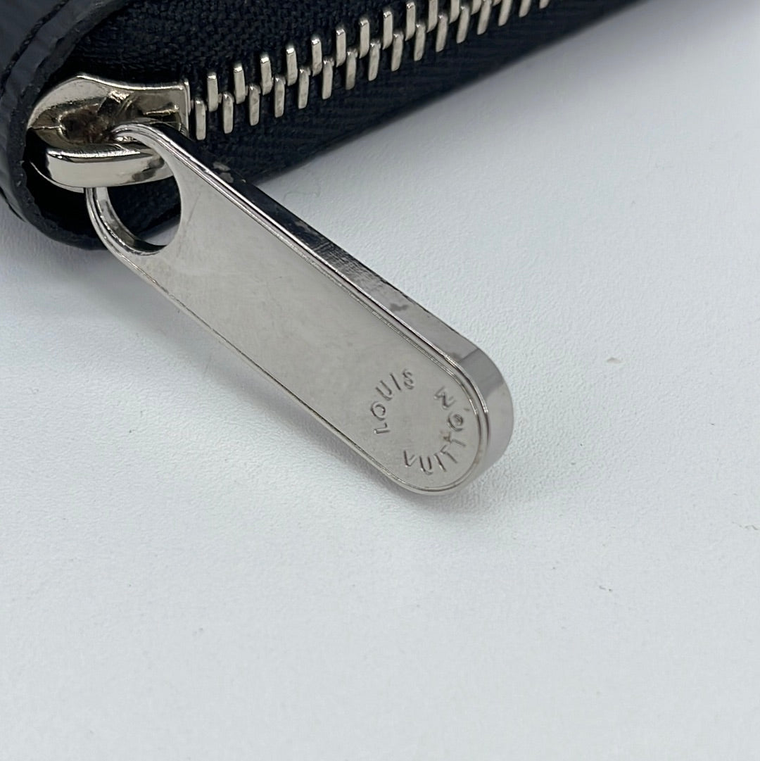 Louis Vuitton Epi Leather Zippy Vertical Zip-Around Wallet M60695 Unused  Z1573