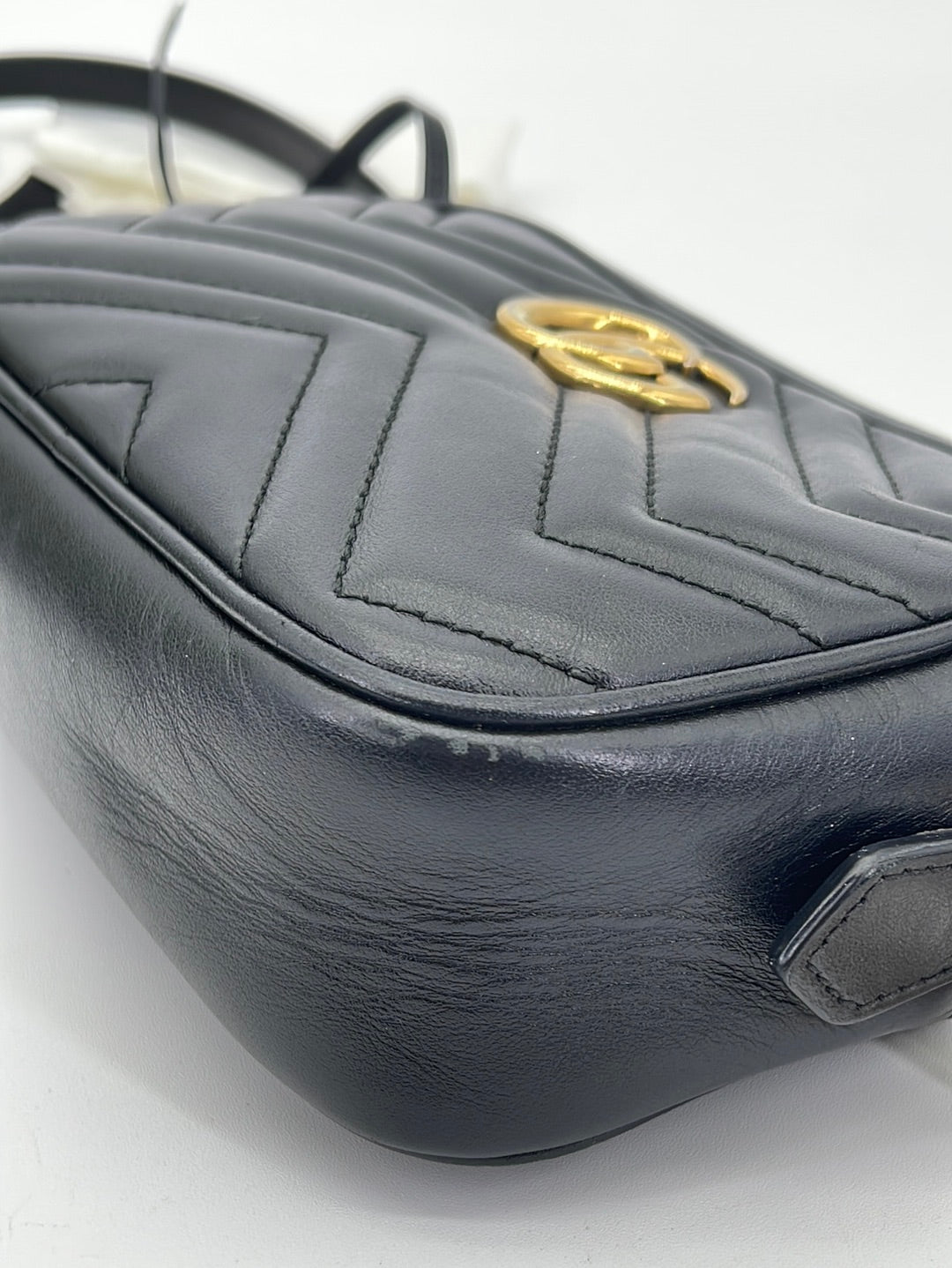 GUCCI Pre-Loved GG Marmont Matelassé Leather Camera Bag