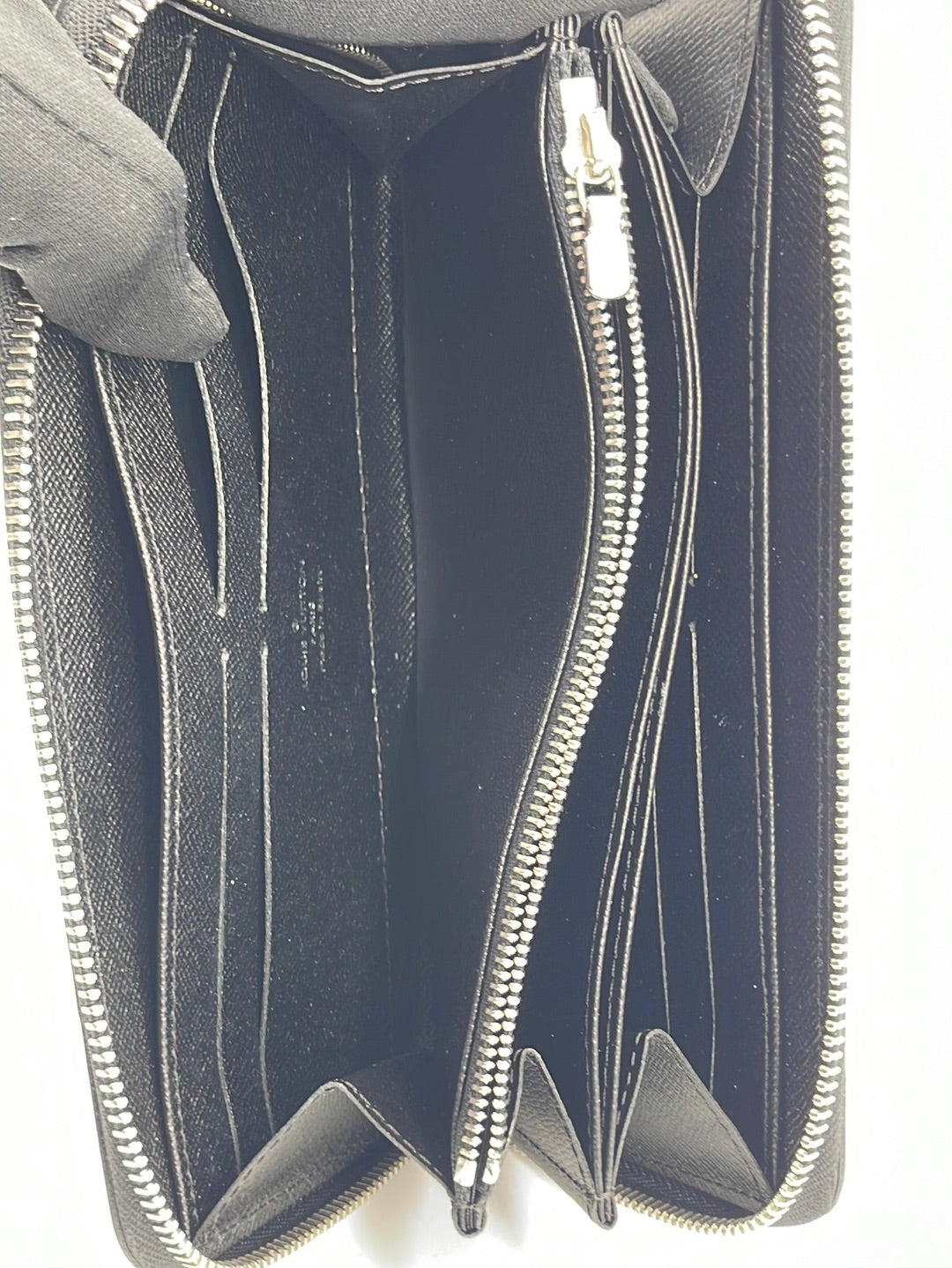 Louis Vuitton Carmine Epi Leather Zippy Compact NM Wallet Louis Vuitton