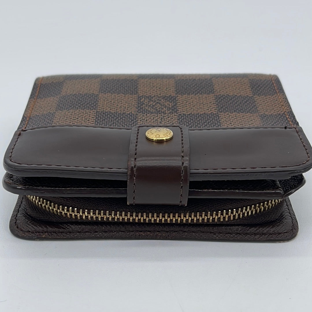 LOUIS VUITTON Damier Ebene Compact Wallet - Preowned luxury - Canada  Consignment – Preloved Lux