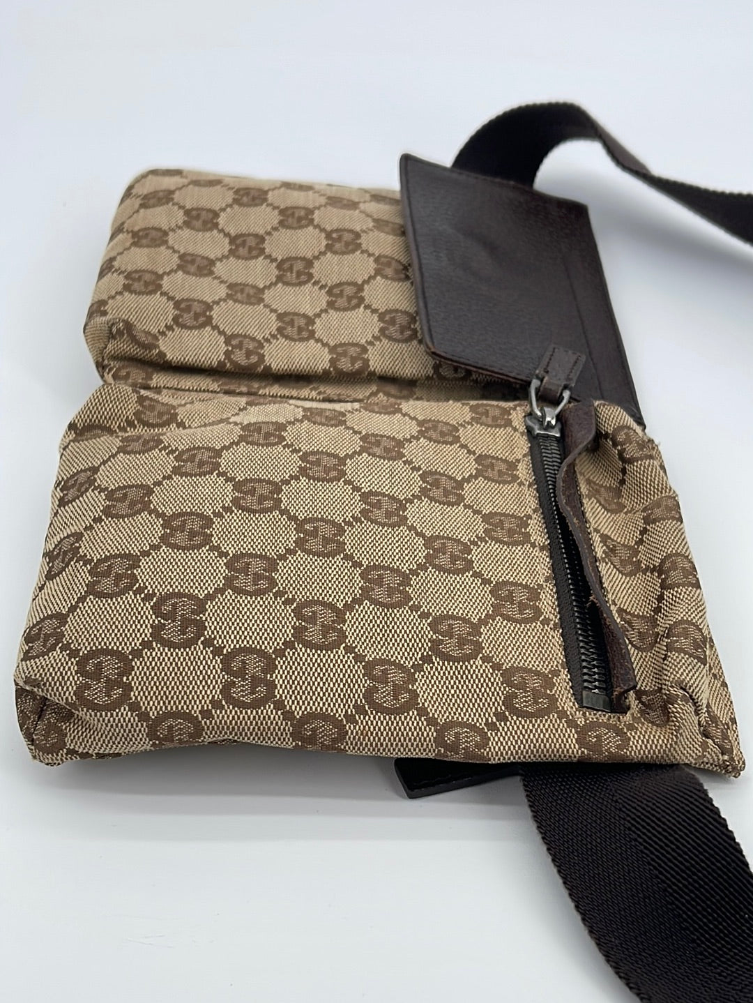 Cloth belt bag Gucci Beige in Cloth - 27933183