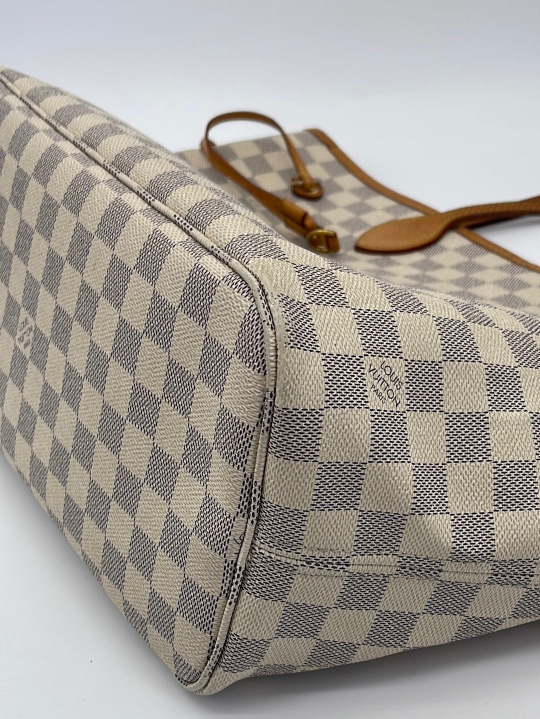 Louis Vuitton Damier Azul Neverfull MM for Sale in Canyon Country