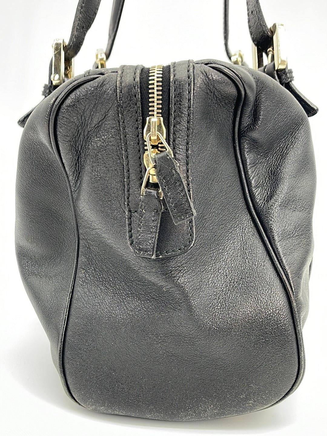 Britt leather handbag Gucci Black in Leather - 25925449