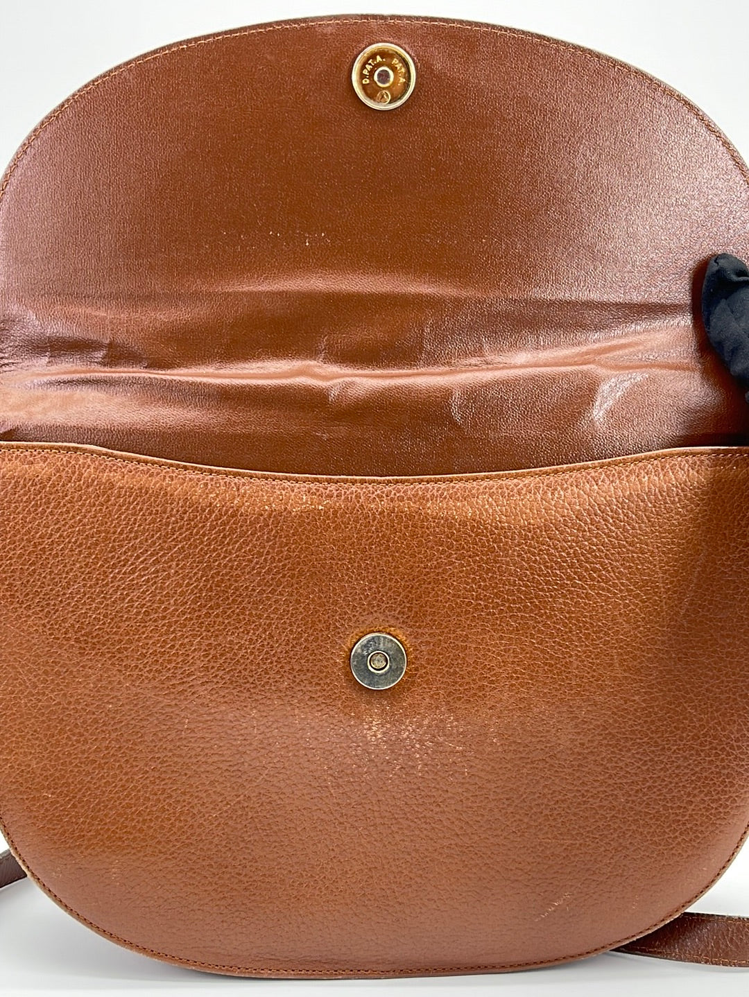 Burberry - The Saddle Clutch Leather Crossbody Black