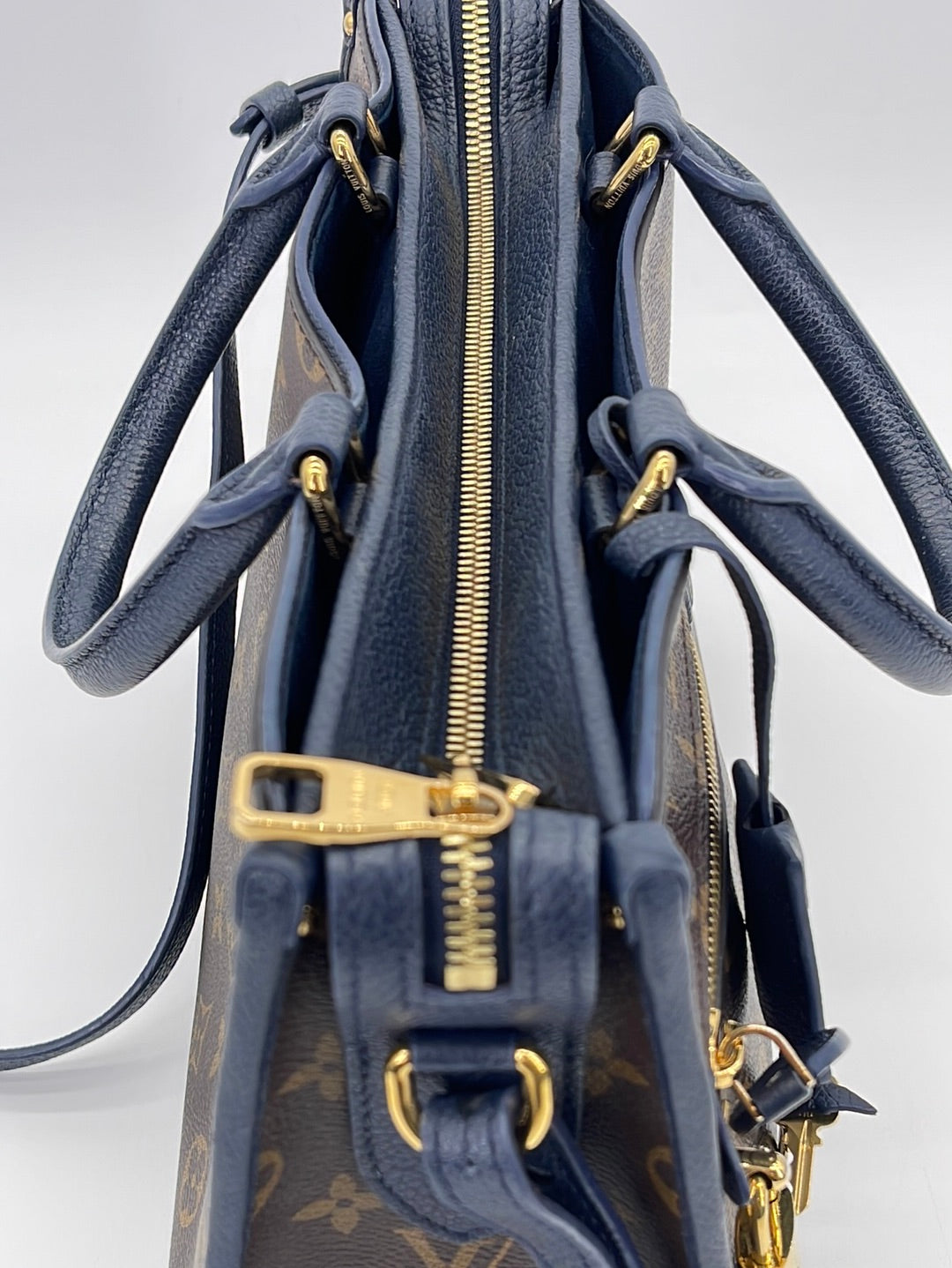 RvceShops Revival, Blue Louis Vuitton Monogram LV Pop Cannes Vanity Bag