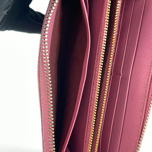 Prada Peonia Pink Lux Wallet on Chain – The Closet