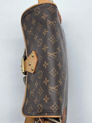 Louis Vuitton Monogram Hudson PM Brown Cloth ref.883780 - Joli Closet
