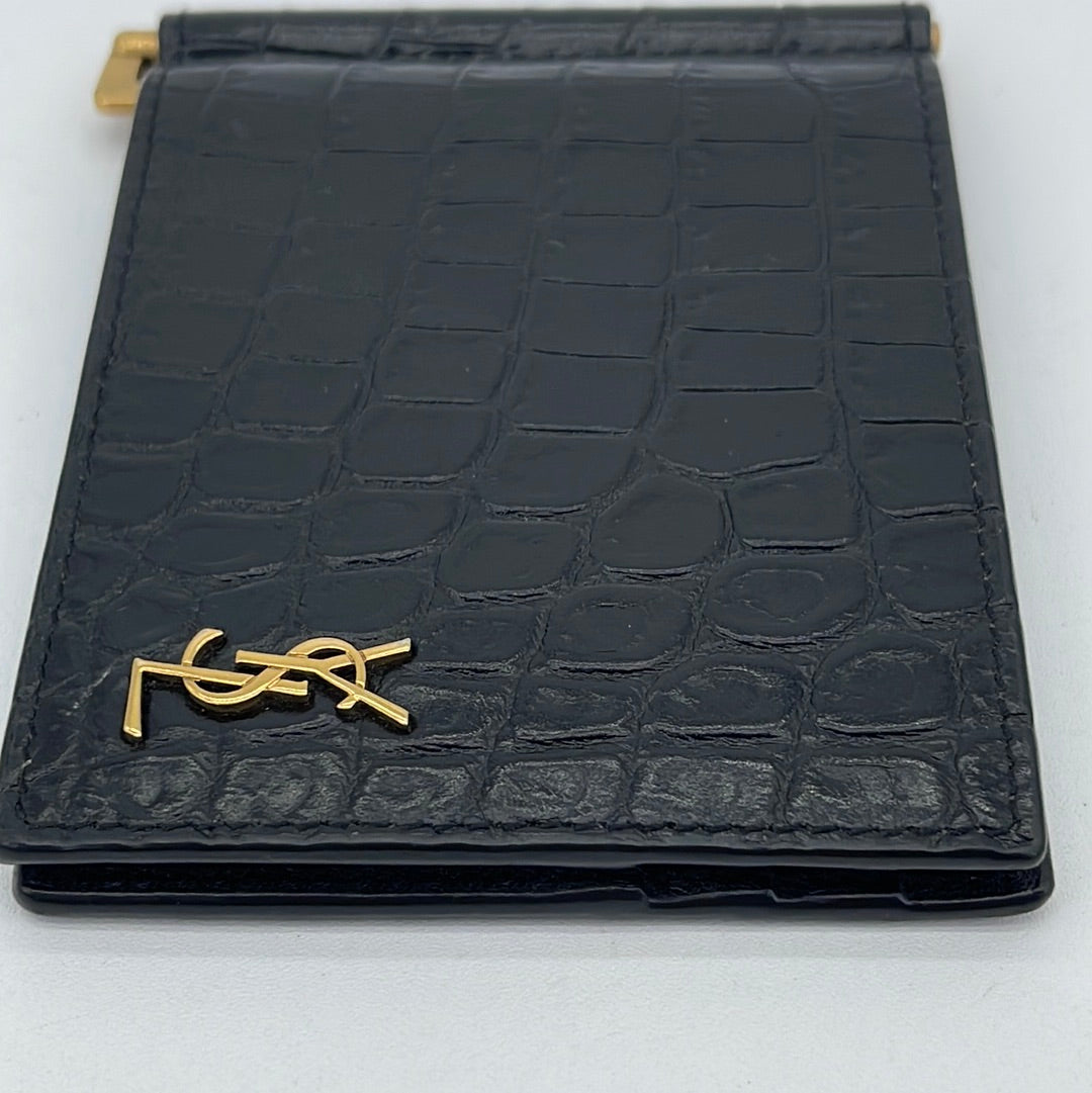SAINT LAURENT: Tiny Cassandre credit card holder in crocodile print leather  - Black