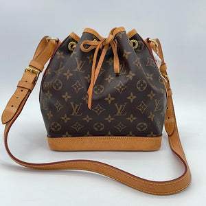 Louis Vuitton Noe BB handbag  Louis vuitton noe bb, Vuitton