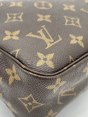 Louis Vuitton Trousse 23 Brown Monogram Canvas Makeup Bag