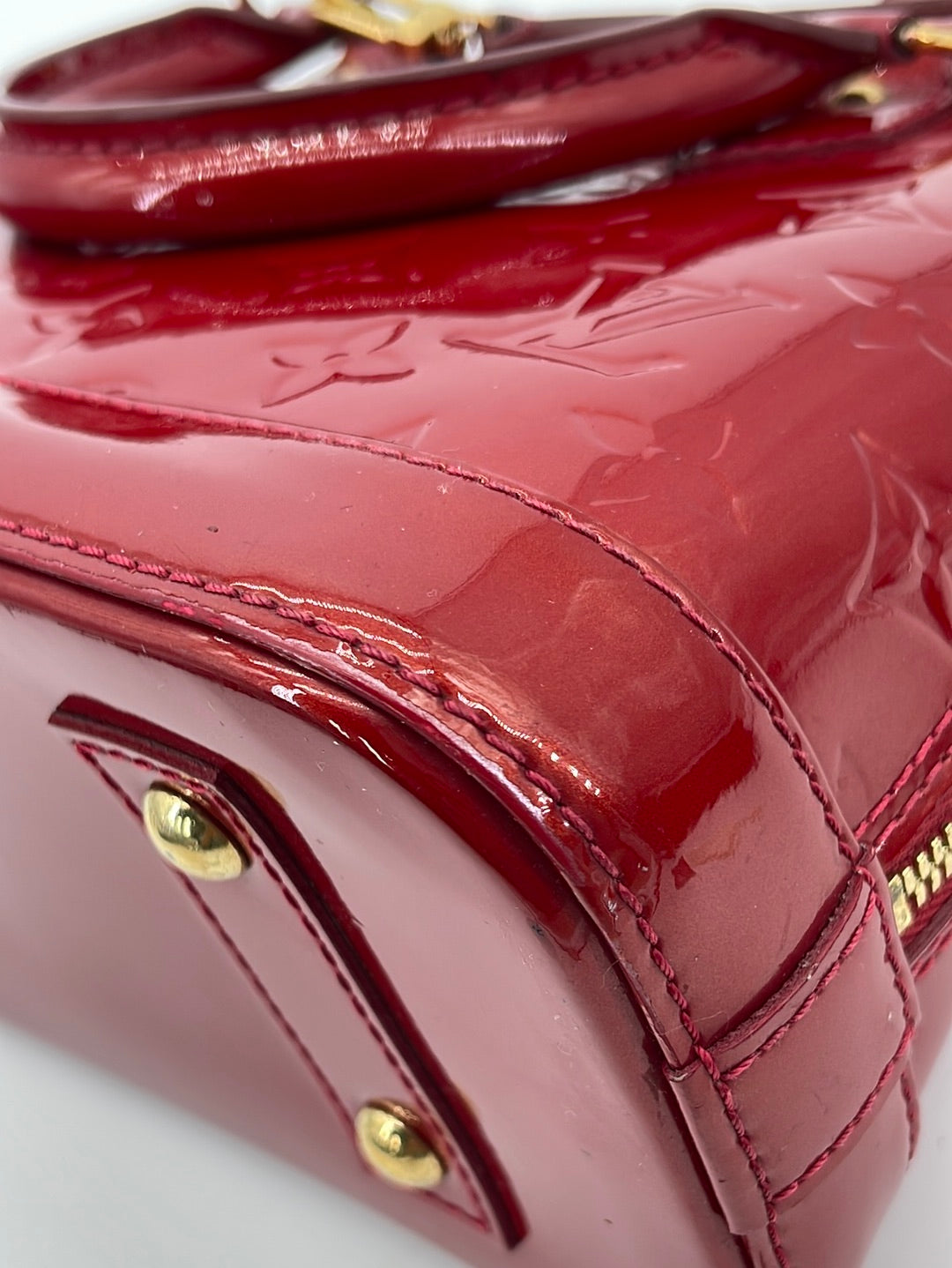 PRELOVED Louis Vuitton Alma BB Red Vernis Crossbody Bag FL4193
