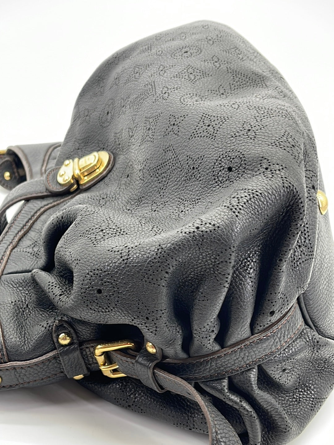 Louis Vuitton, Bags, Lv Mahina Metallic Brown L Hobo Bag