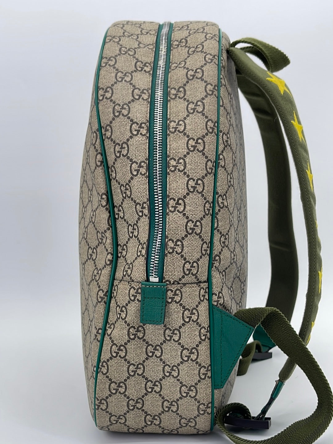 Gucci GG Supreme Canvas Snake Backpack