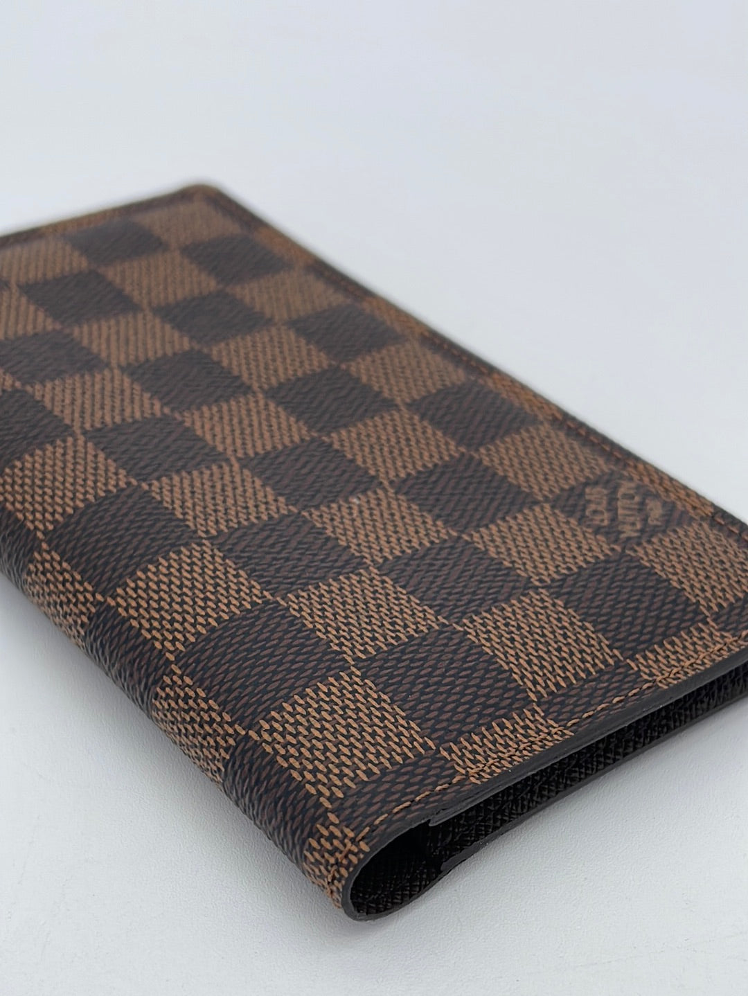 Louis Vuitton 90s/Y2k Checkbook Wallet