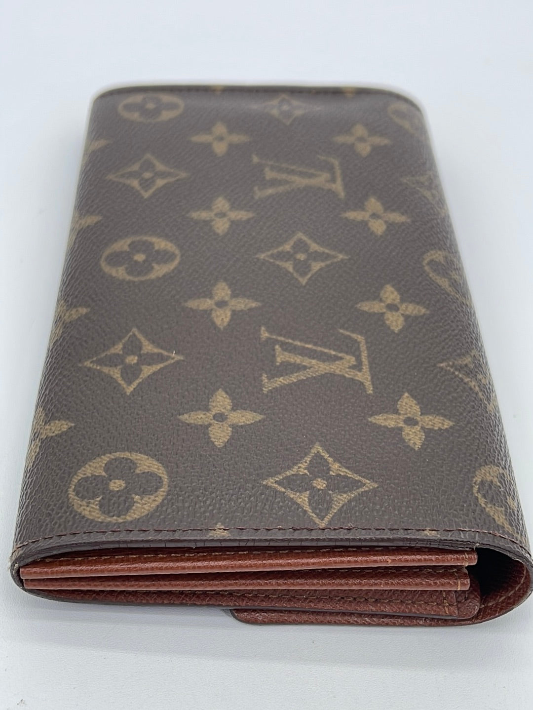 Louis Vuitton Monogram Wallet Vintage Sarah ○ Labellov ○ Buy and Sell  Authentic Luxury