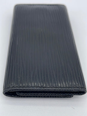 Preloved Louis Vuitton Black Epi 4 Key Holder CA1913 060223 $150 OFF
