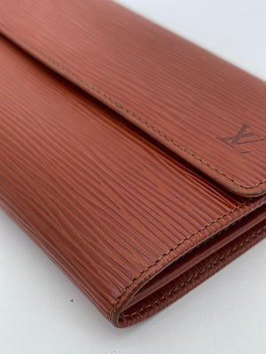 Eugénie leather wallet Louis Vuitton Brown in Leather - 37119070