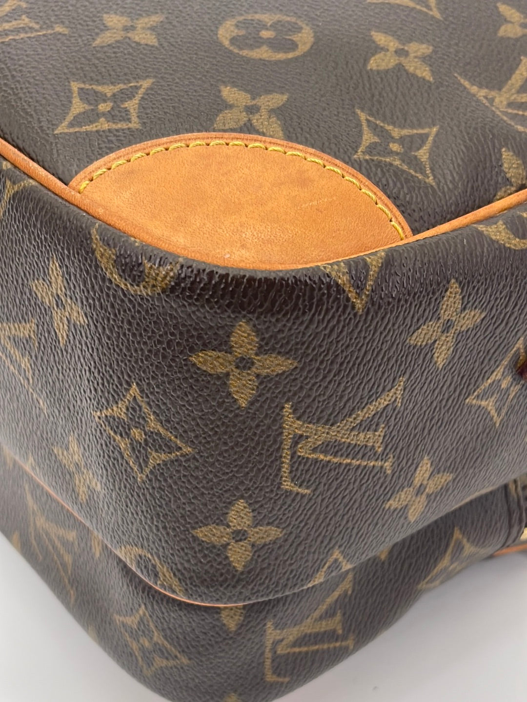 Louis Vuitton Nile Brown Cloth ref.448925 - Joli Closet