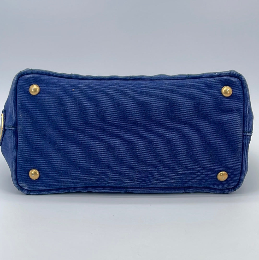 Prada White Canapa Canvas Tote Bag Blue Leather Patent leather Cloth Cloth  ref.123310 - Joli Closet