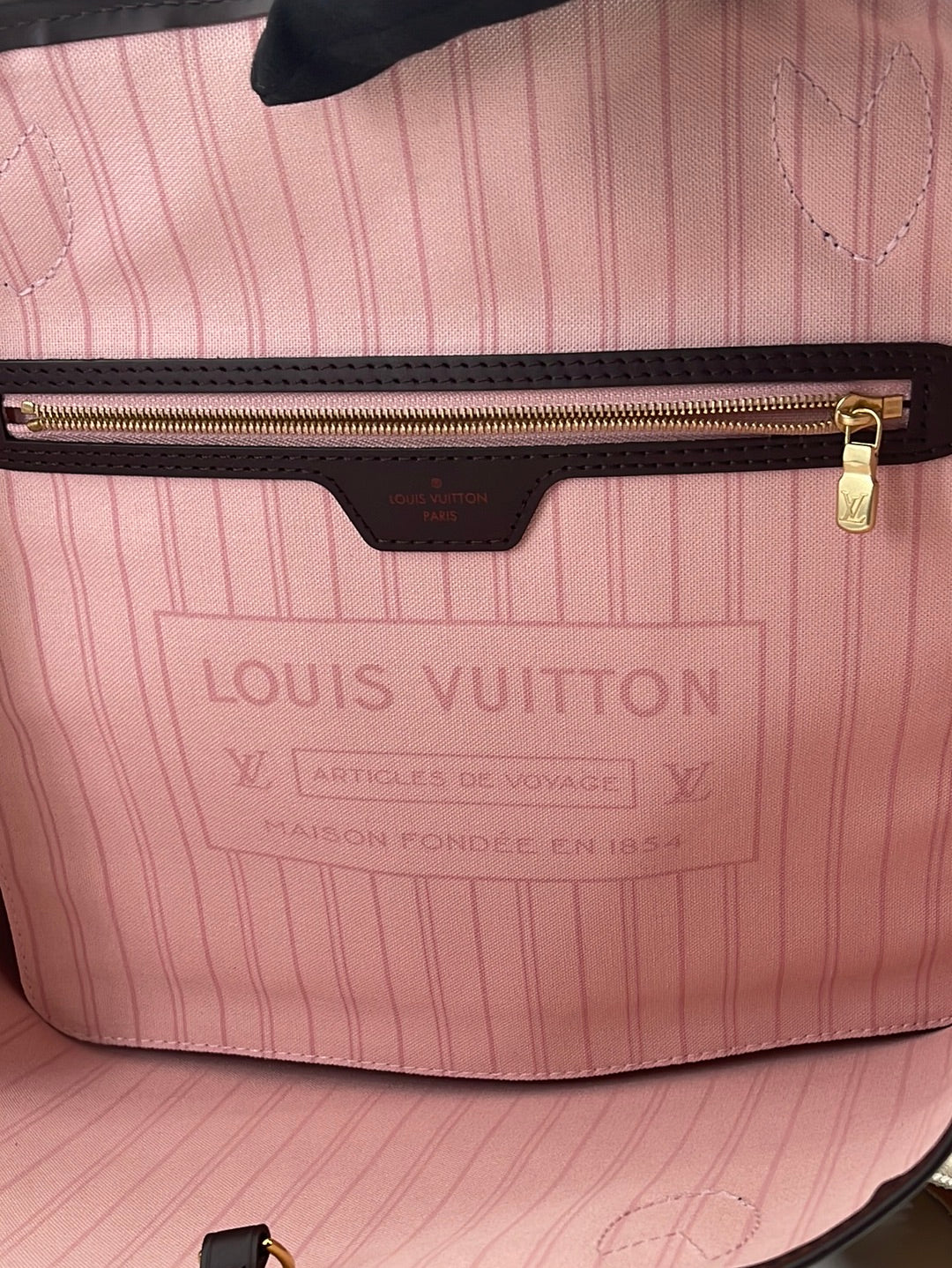 Louis Vuitton Neverfull MM Damier Ebene Cherry Interior (RRP £1,410)