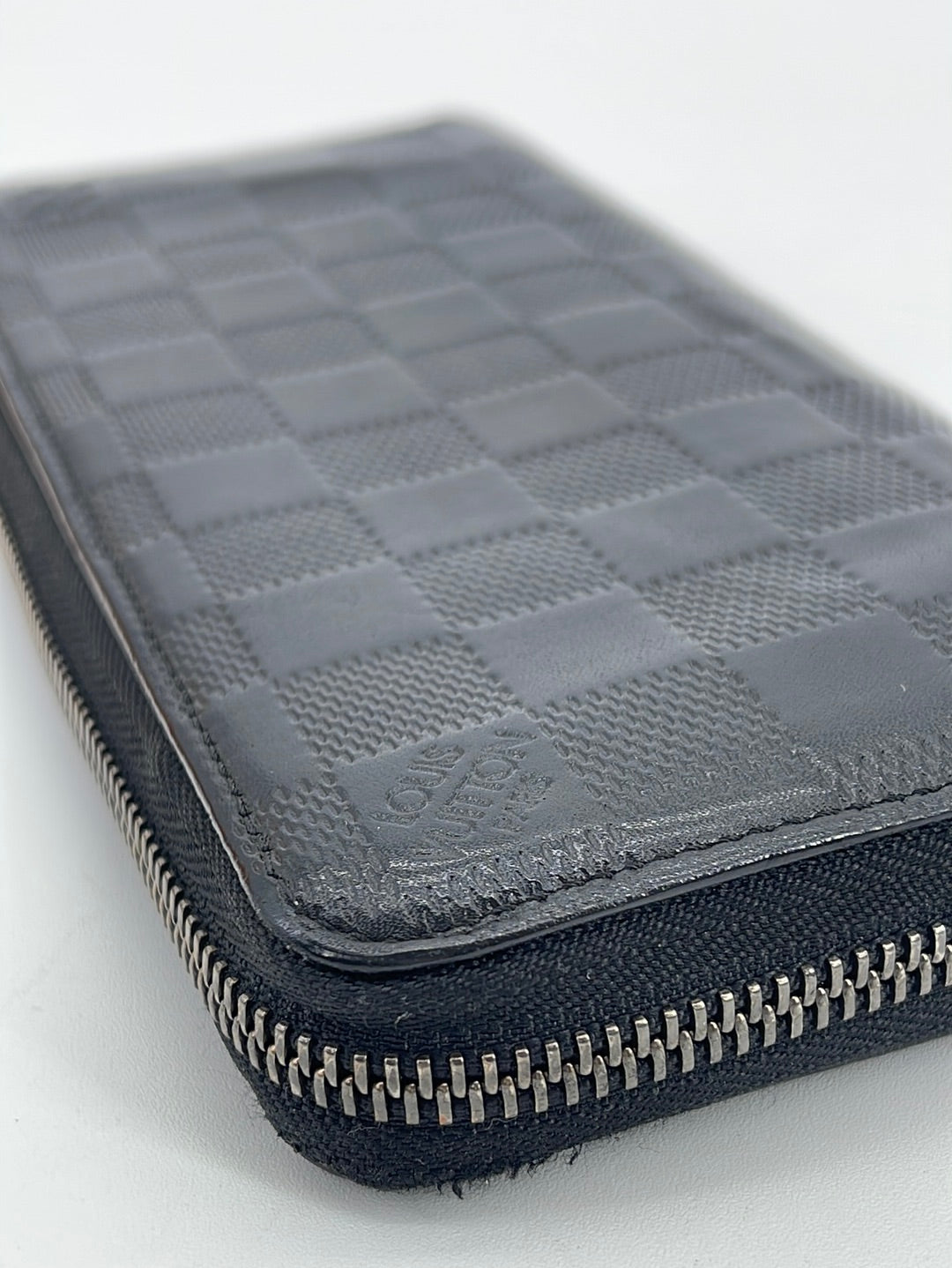 Louis Vuitton 2016 Monogram Eclipse Zippy Wallet