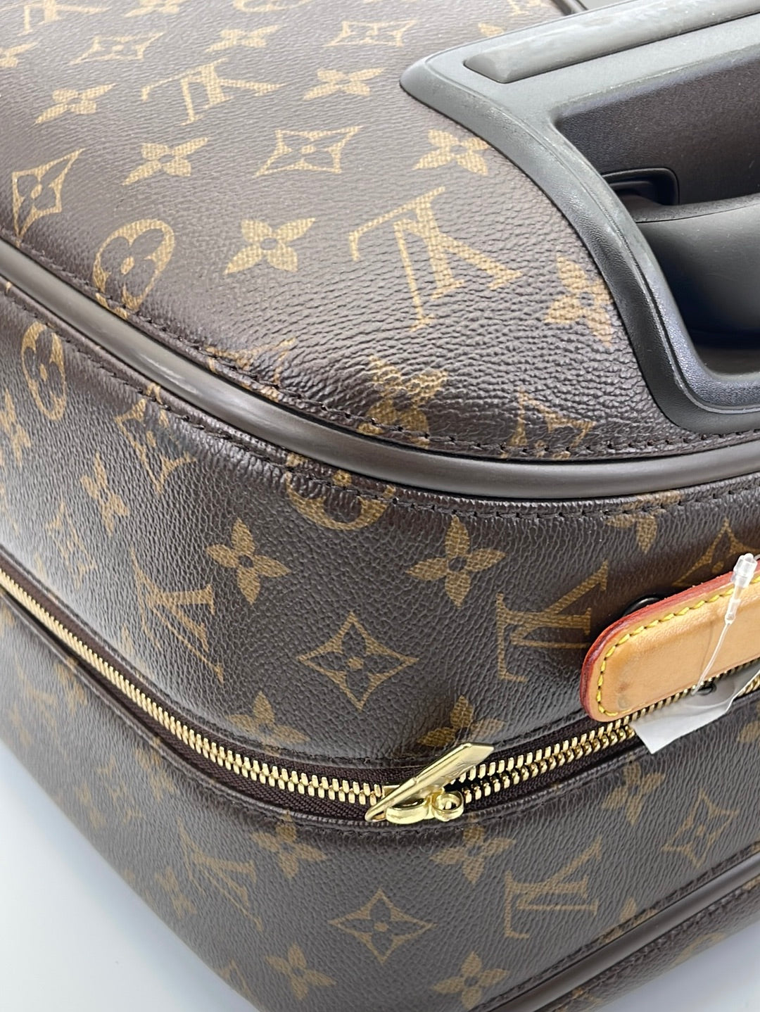 Preloved Louis Vuitton Zephyr 55 Roller Suitcase DR1134 061623 –  KimmieBBags LLC