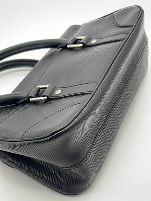 Shop Louis Vuitton Bags (M23541) by LESSISMORE☆