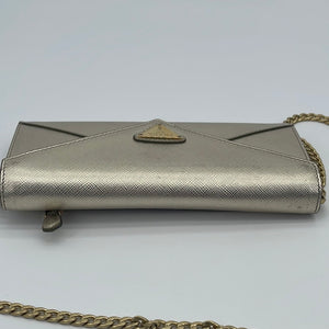 Prada // Teal Saffiano Flap Wallet On Chain – VSP Consignment