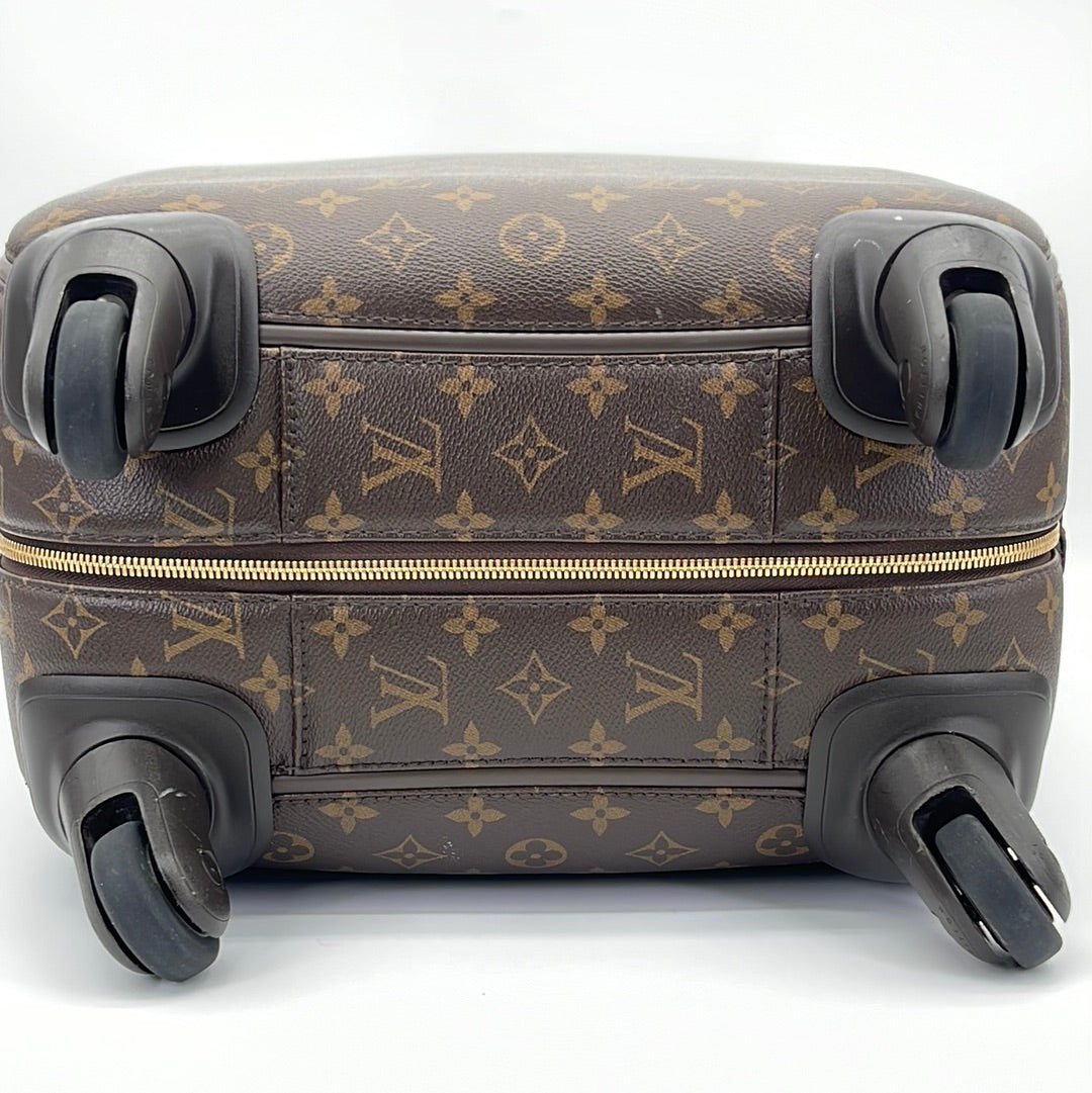 Preloved Louis Vuitton Zephyr 55 Roller Suitcase DR1134 061623 –  KimmieBBags LLC