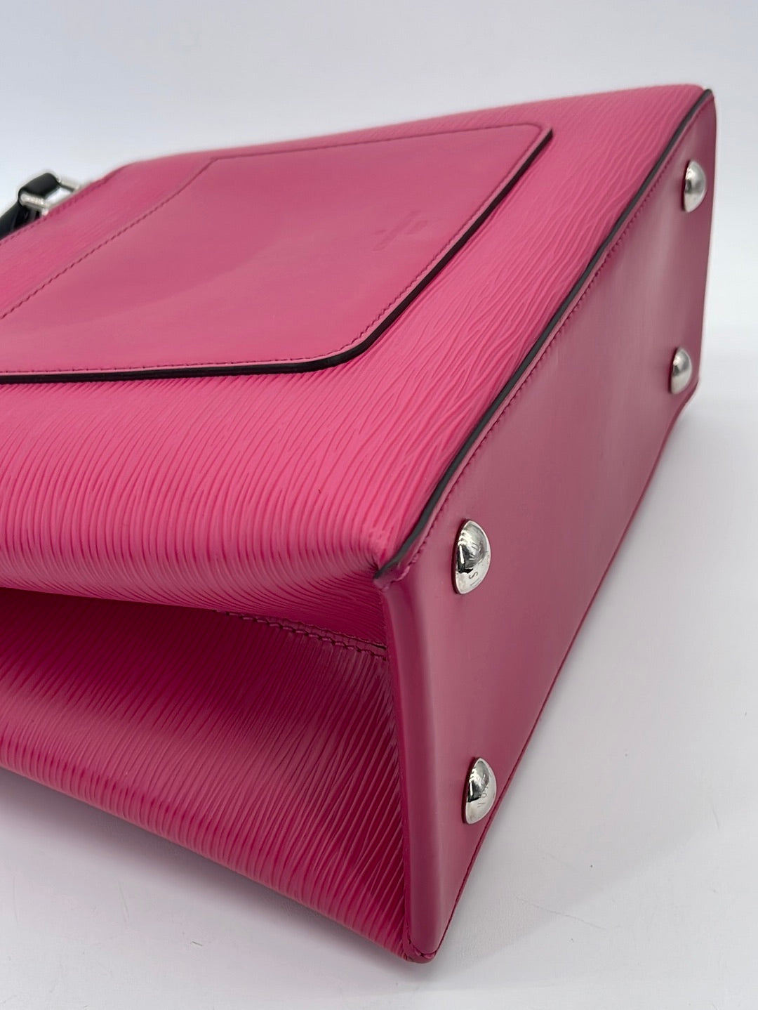 Louis Vuitton Hot Pink/Black Epi Leather Kleber PM Bag - Yoogi's